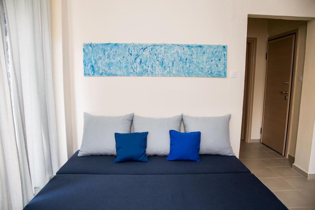 Blue Theros Apartments Paralia Dionysiou Luaran gambar