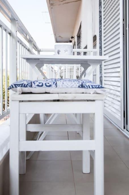 Blue Theros Apartments Paralia Dionysiou Luaran gambar